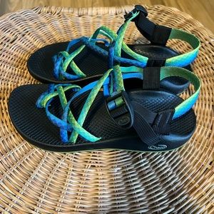 WOMEN'S ZX/ CLASSIC SANDAL CHACO size 10
